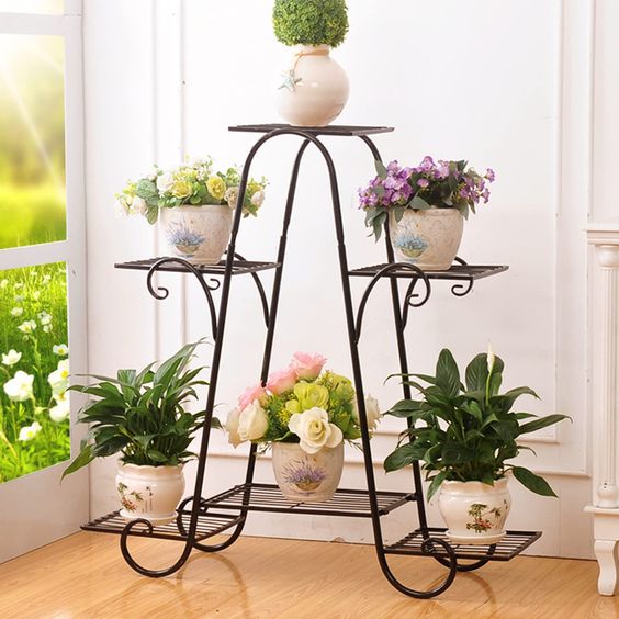 Truth A2- Pot Stand