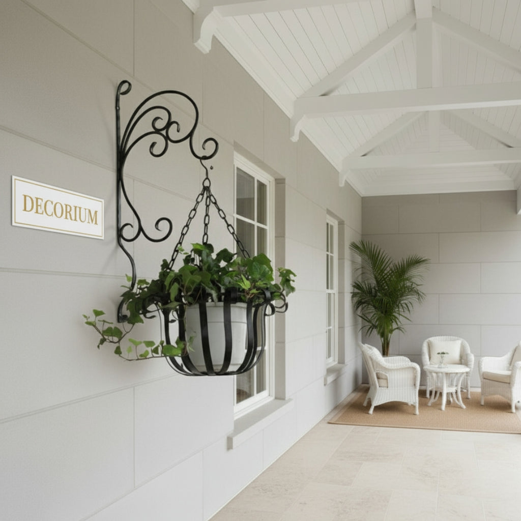 Crown Wall Hanging Planter with metal basket