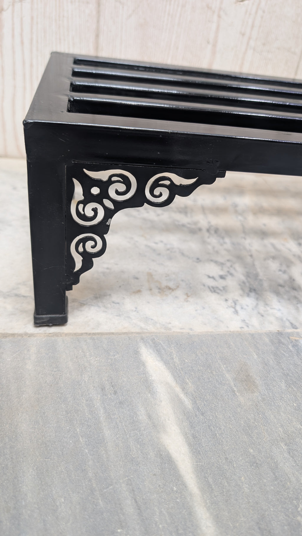 2 ft Heavy Duty Single Tier Metal Stand