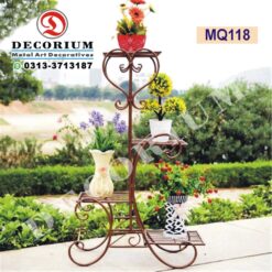 Standing planters by Decorium Metal art decoration in Pakistan