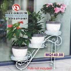 Standing planters by Decorium Metal art decoration in Pakistan