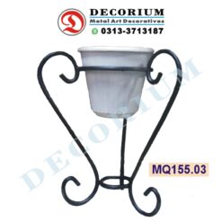 Standing planters by Decorium Metal art decoration in Pakistan