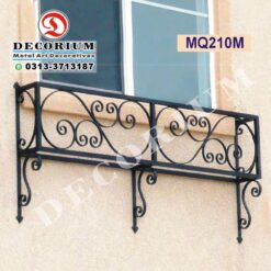 Wall Hanging planters by Decorium Metal art decoration in Pakistan